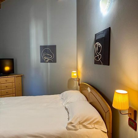Marangon Apartments Sùtrio المظهر الخارجي الصورة