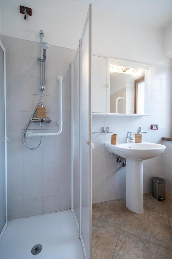 Marangon Apartments Sùtrio المظهر الخارجي الصورة