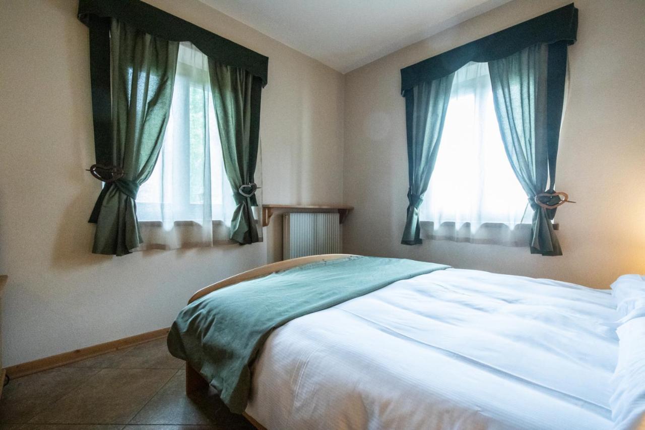 Marangon Apartments Sùtrio المظهر الخارجي الصورة